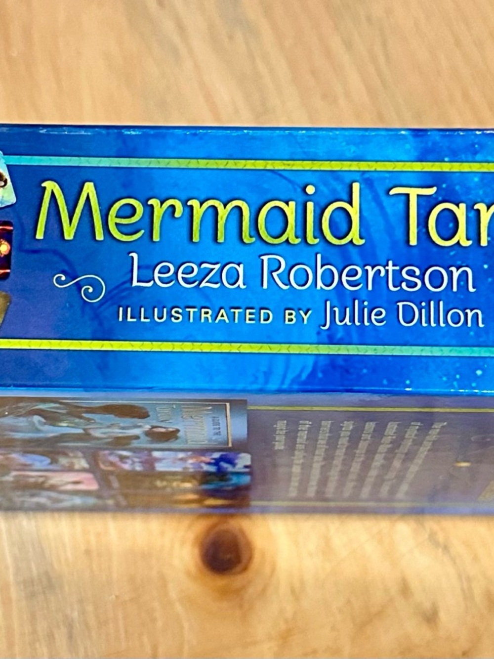 New Mermaid Tarot Card Book and Cards Gift Box - Picture 5 of 5